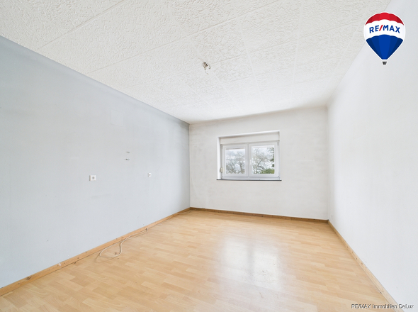 RE/MAX Immobilien DeLux Haus verkauf Fitten