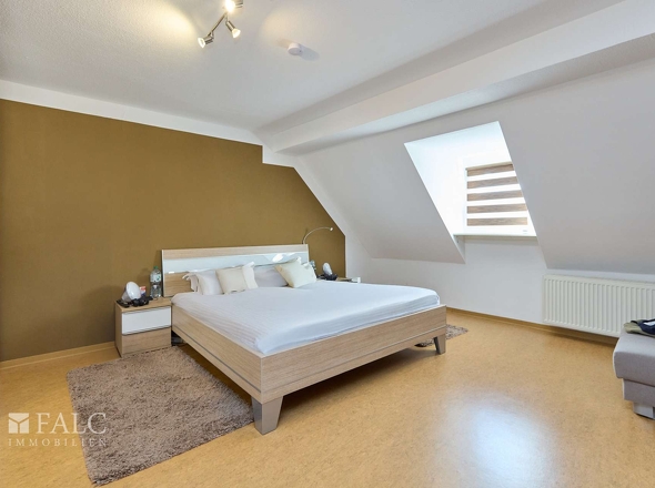 Schlafzimmer OG