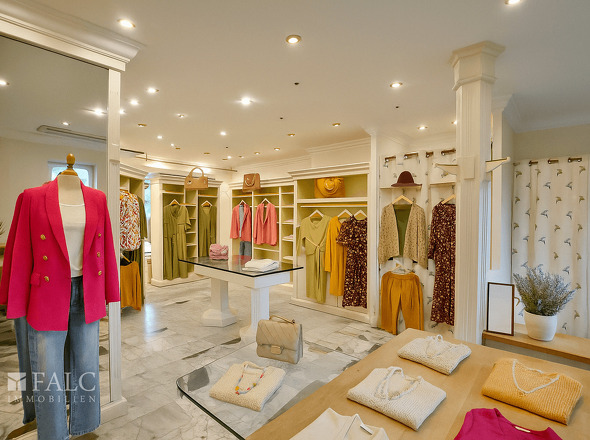 Einrichtungsbeispiel mit Bekleidung