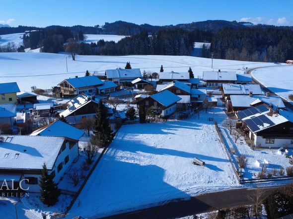 Grundstück Straßenseite