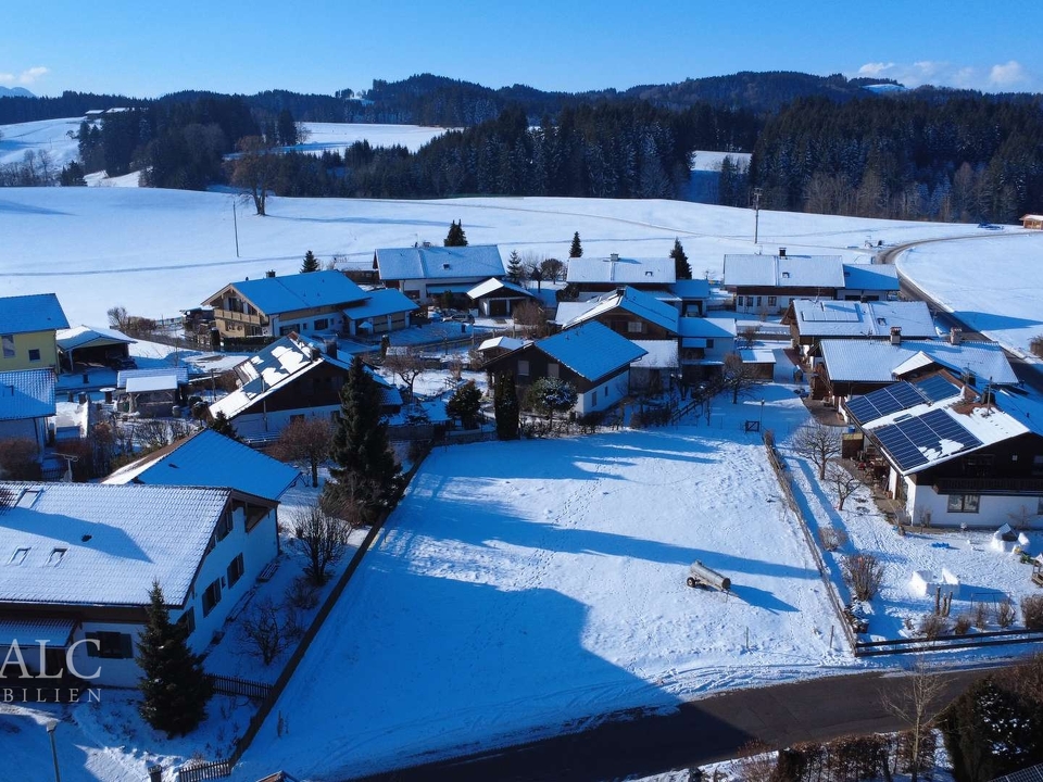 Grundstück Straßenseite