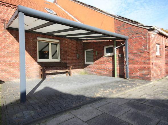 überdachte Terrasse 