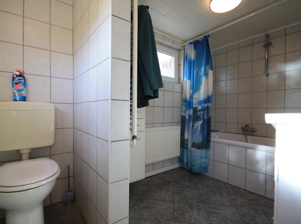 Badezimmer EG
