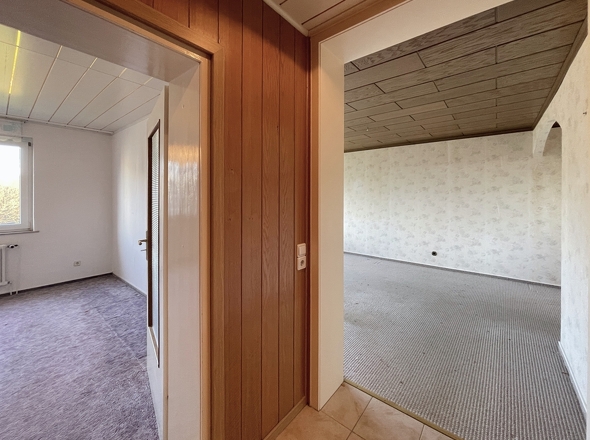 Blick ins Schlaf-/Wohnzimmer