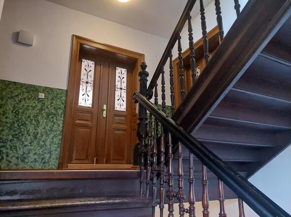 gepflegtes Treppenhaus