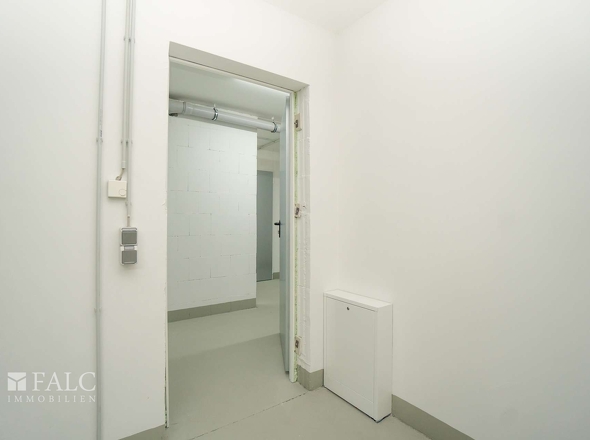 Eingangstür zum Raum