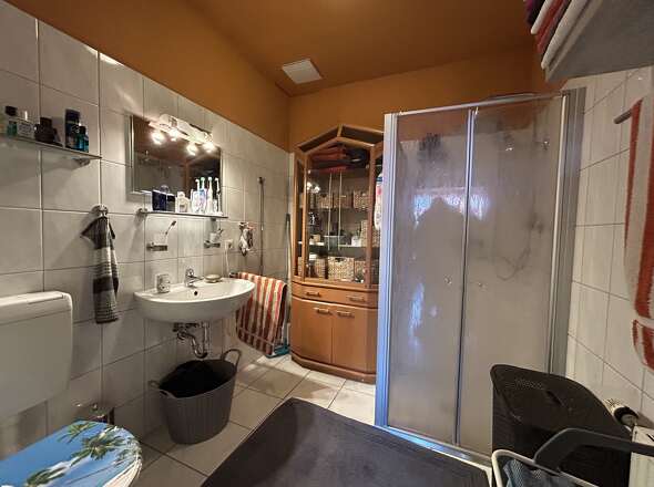 Innenliegendes Badezimmer