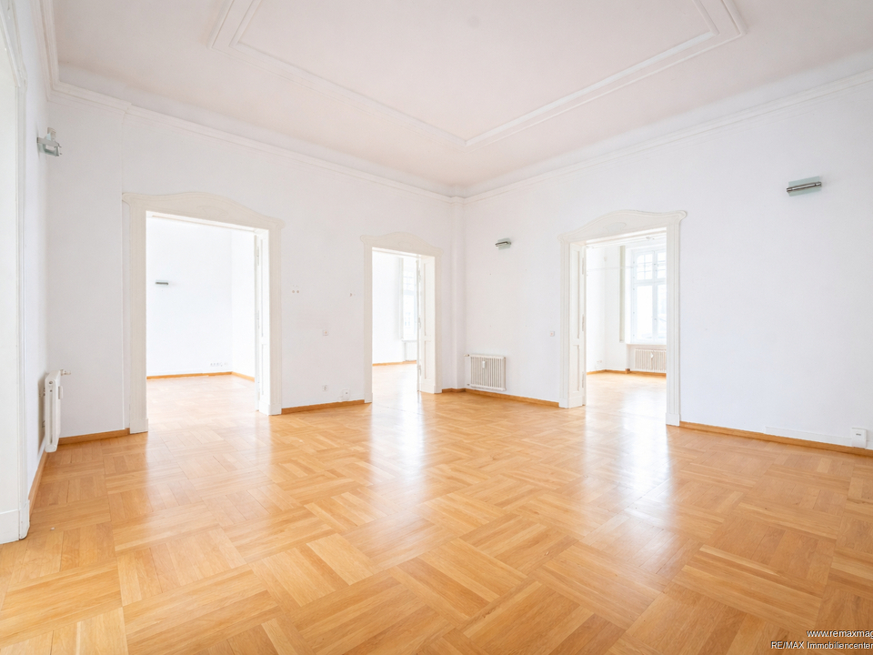 c0700946-761f-476c-9625-11193dfcaa8a