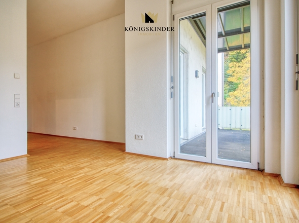 Balkonzugang im Schlafzimmer 