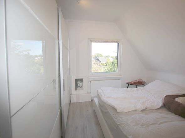 Zusätzliches Schlafzimmer DG