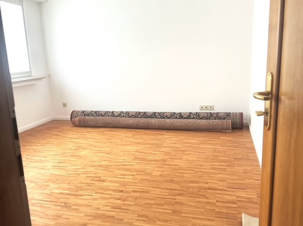 .Arbeitszimmer im OG 