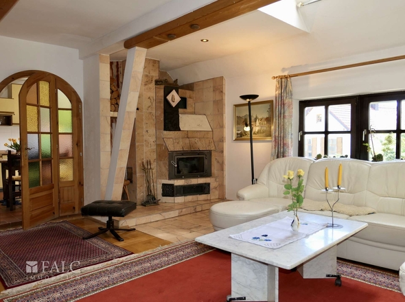 Wohnzimmer mit Kaminofen