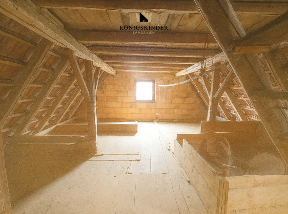 Hoch ins Dachgeschoss