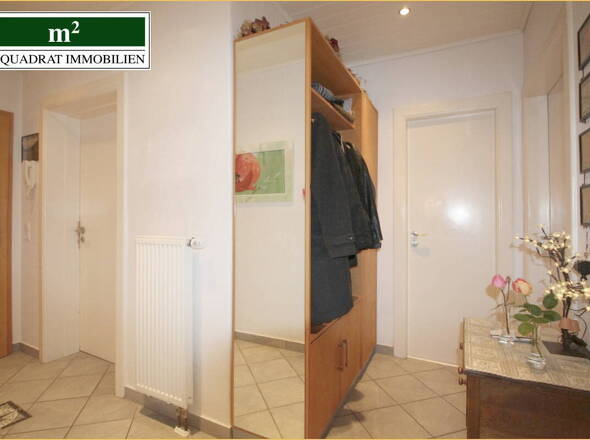 Flur und Eingangsbereich