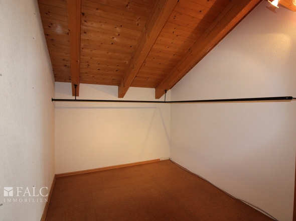 DG Ankleide Schlafzimmer