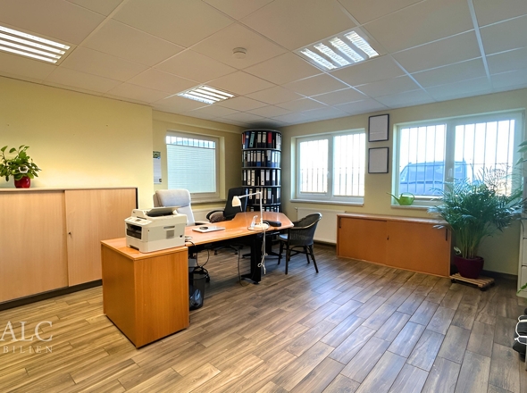 Büro_groß
