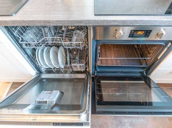 Spülmaschine & Herd