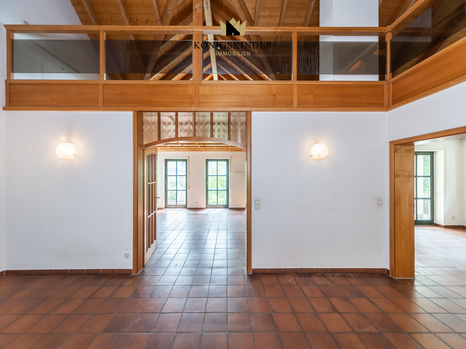 EG: Blick in den Wohn-/ Essbereich