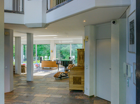 RE:MAXImmobilienDeLuxSaarlouisPicardHalle 2