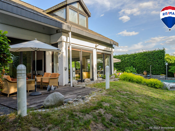 RE:MAXImmobilienDeLuxSaarlouisPicardkleine Terrasse