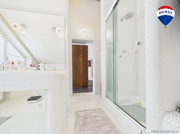 CAM01722G0-PR0034-STILL003