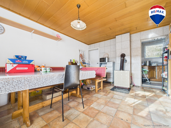 REMAX Immobilien DeLux Einfamilienhaus Esszimmer Schmelz Mark Borowicz