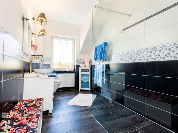 Badezimmer Dachgeschoss