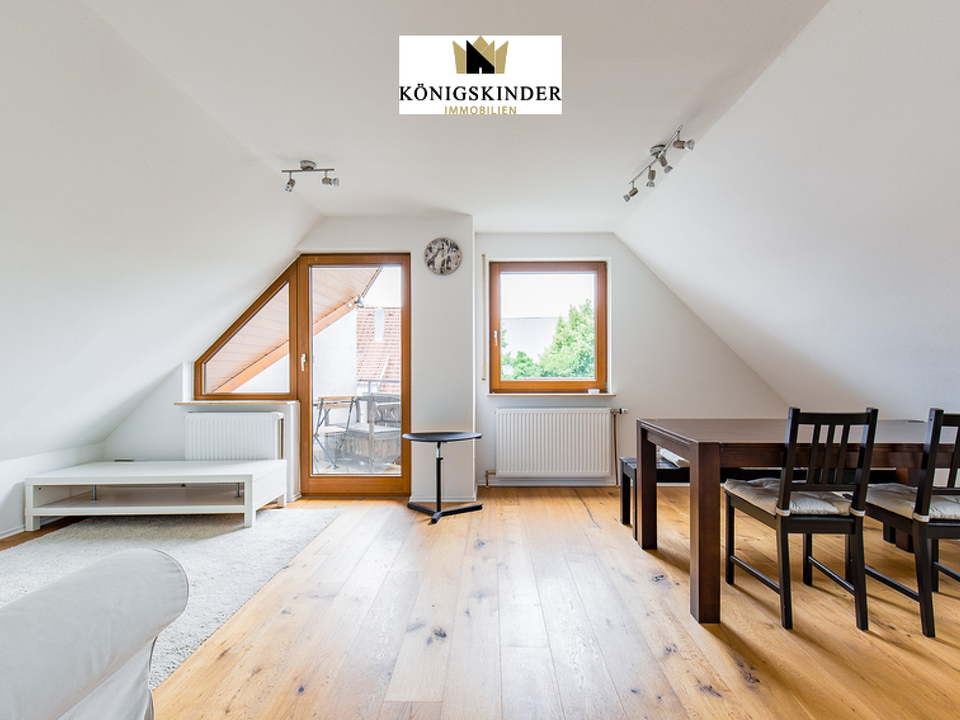 Blick ins Wohn- / Esszimmer