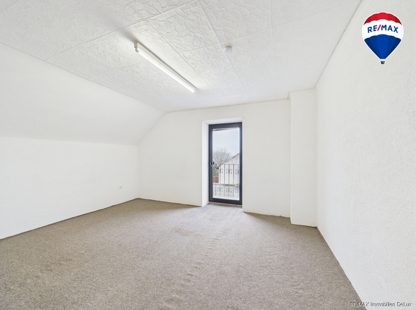 REMAX Immobilien DeLux Haus in Weiskirchen - Rappweiler zu verkaufen