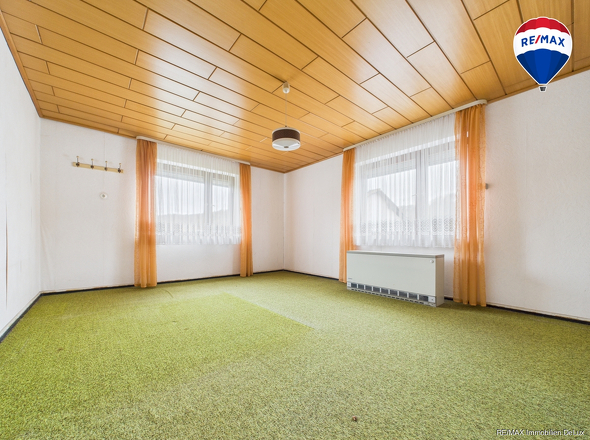 REMAX Immobilien DeLux Einfamilienhau Zimmer Blieskastel Mark Borowicz