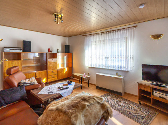 EG Großes Wohnzimmer Ansicht 1