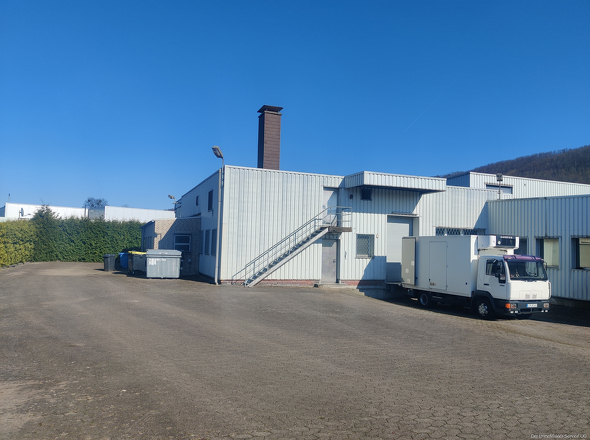 Rx 2138-PU Hofansicht