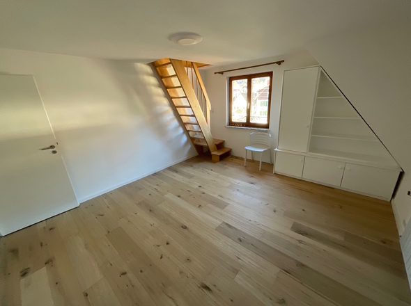 Kinderz od Schlafz mit Aufgang Dachspitz