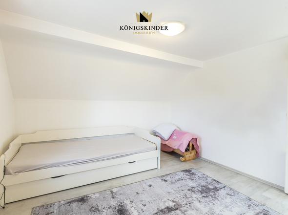 Individuelles Kinderzimmer- hell, freundlich, vielseitig nutzbar