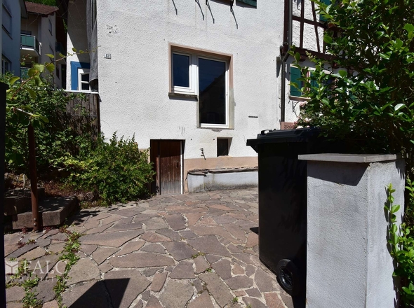 Terrasse vor dem Haus