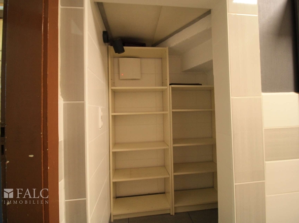 EG- Nische mit Einbauschrank