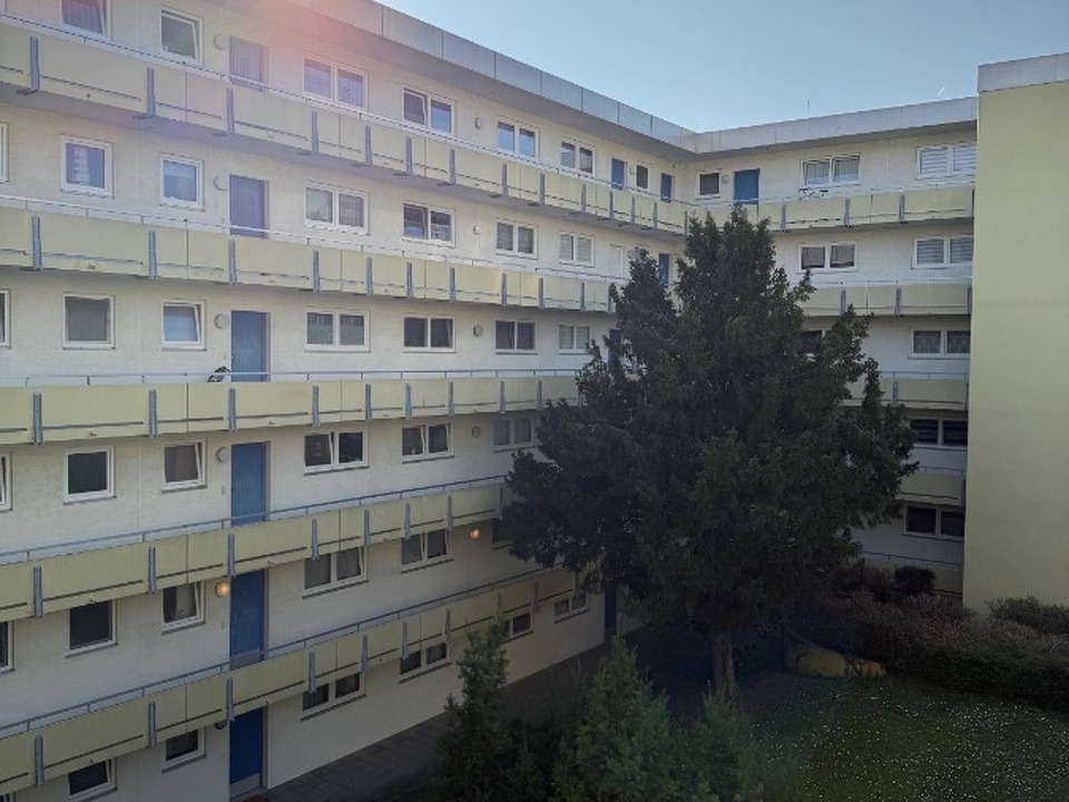 Gebäudeansicht (Innen)