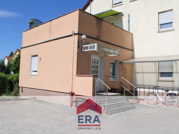 Separater Eingang der 2.Wohnung EG