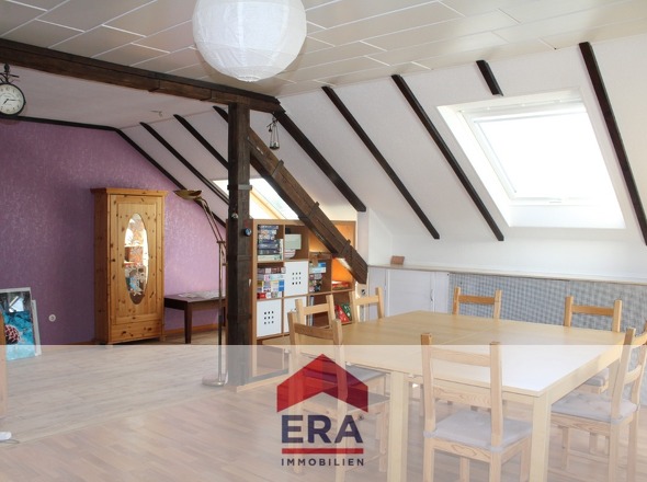 Wohn- und Essbereich DG