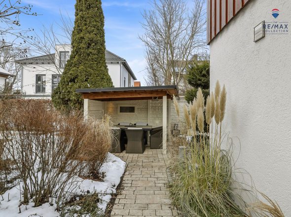 Gartenbereich mit Grillplatz 