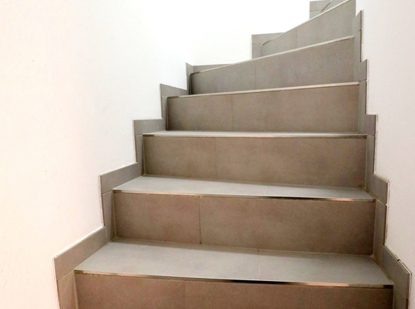 ITreppenaufgang zum OG