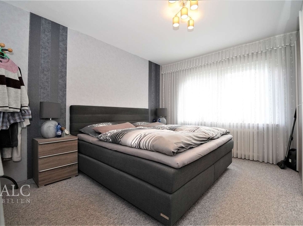 EG (rechts) - Schlafzimmer