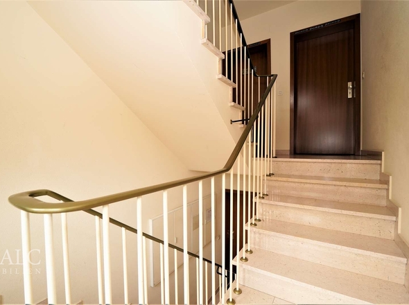 gepflegtes Treppenhaus