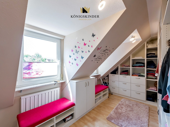 DG: Ankleidezimmer oder Kinderzimmer