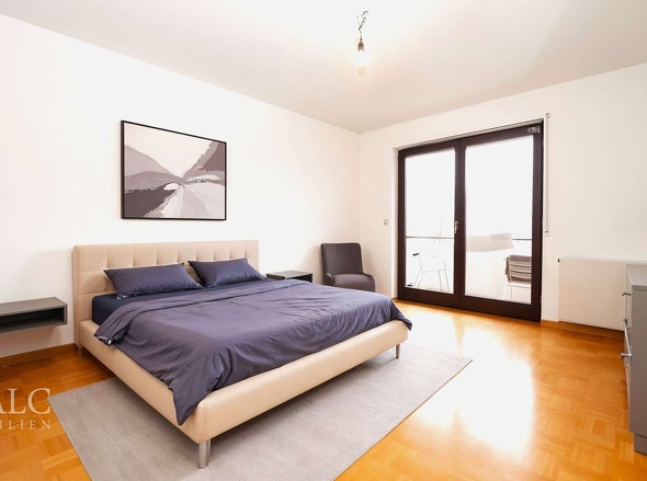 Hauptschlafzimmer OG (Vis.)