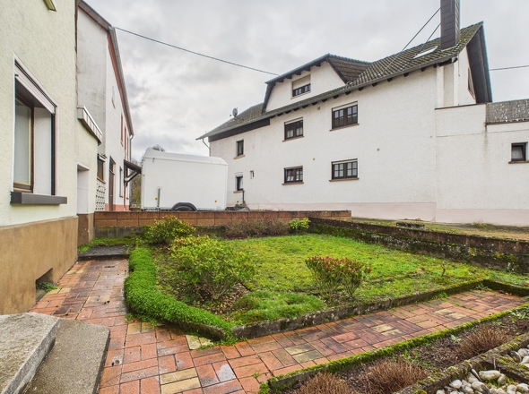 CAM01708G0-PR0081-STILL027