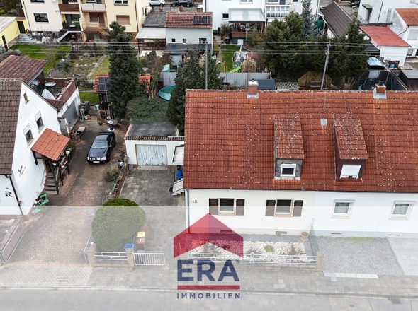 Drohnenaufnahme - Hausansicht