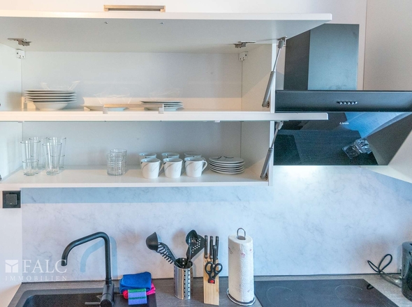 Gläser & Geschirr inkl.