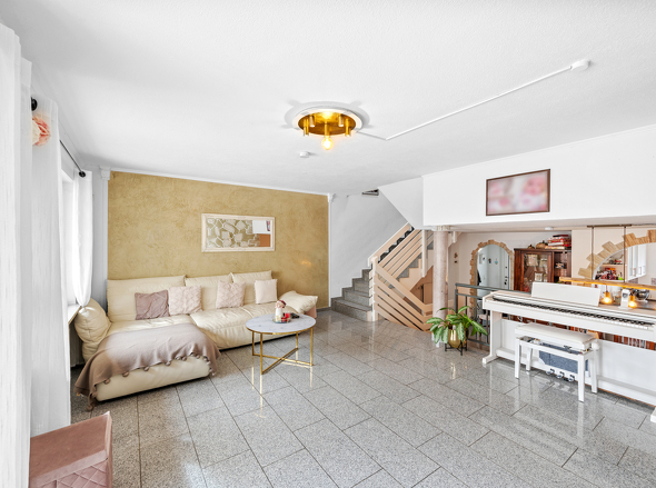 backbone_69854_028_HD