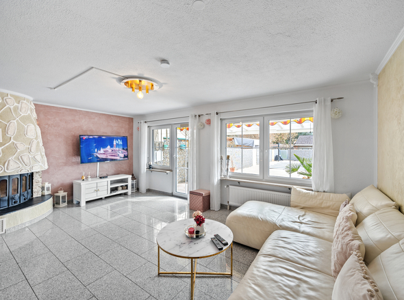 backbone_69854_042_HD